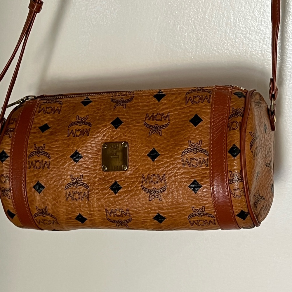 MCM vintage Cognac Monogram Cylinder Bag - Picture 3 of 16